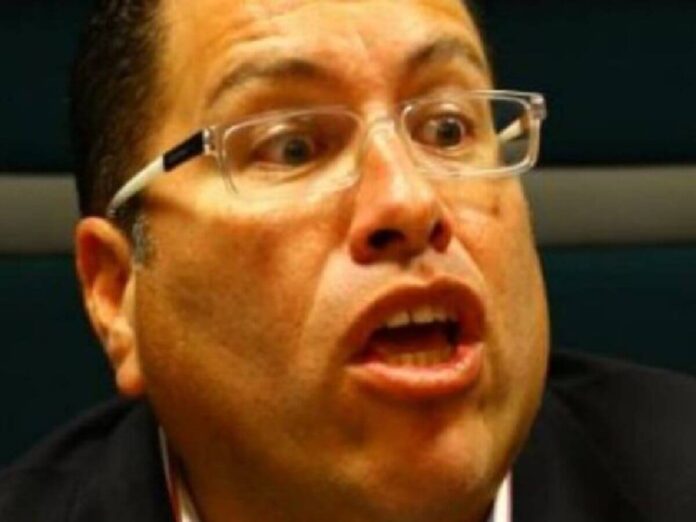 phillip butters polémicas (1) phillip butters polémicas